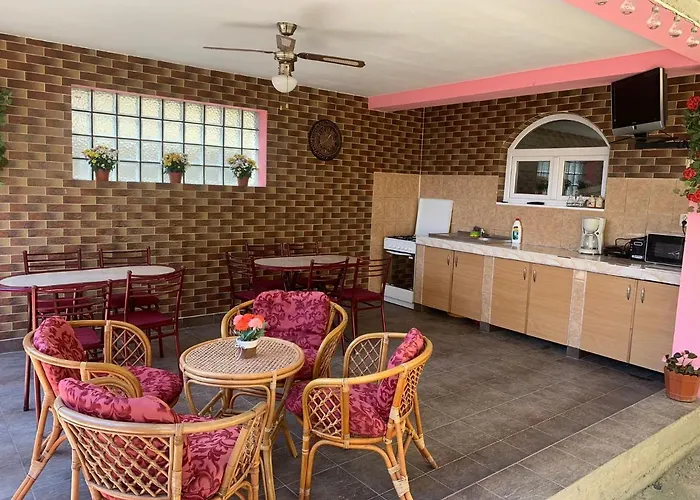 Casa Laurentiu 招待所