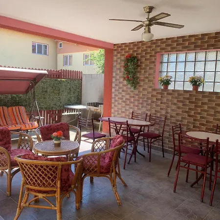 Casa Laurentiu Guest house *
